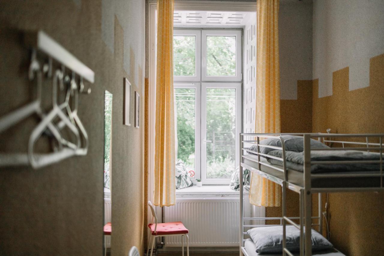 Girls Hostel Krasków Eksteriør bilde