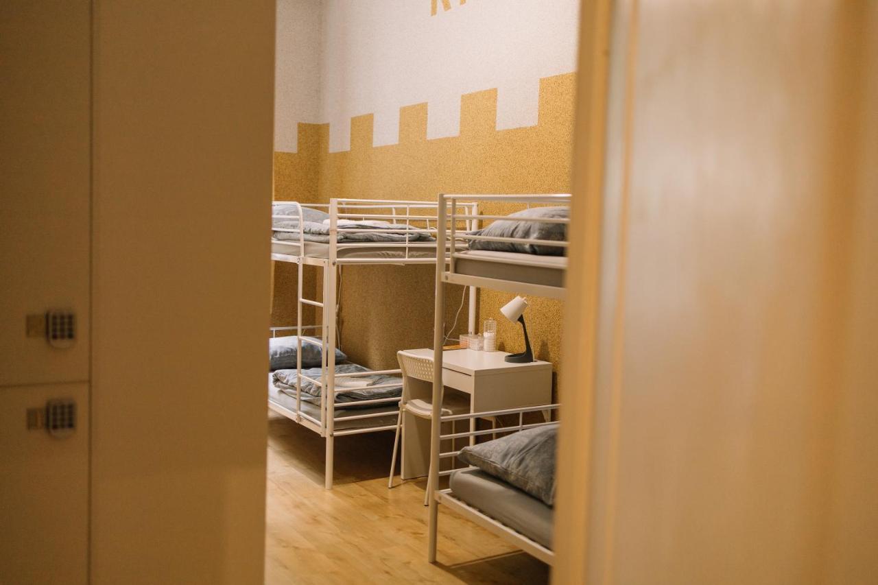 Girls Hostel Krasków Eksteriør bilde