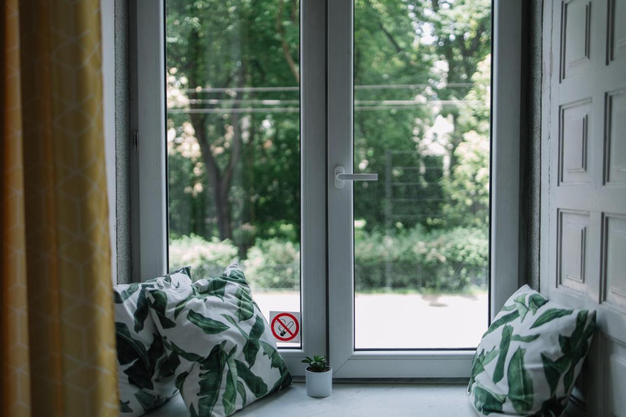 Girls Hostel Krasków Eksteriør bilde
