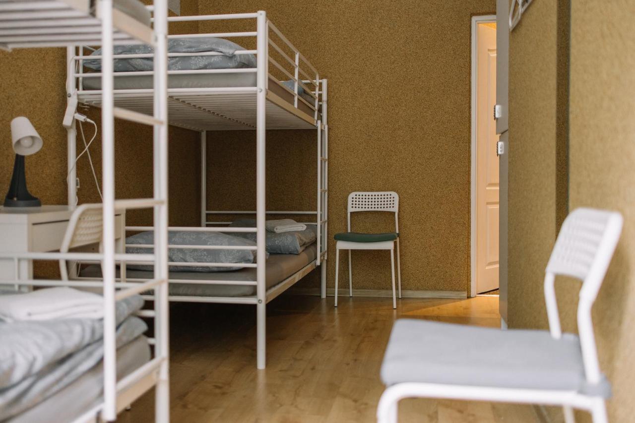 Girls Hostel Krasków Eksteriør bilde