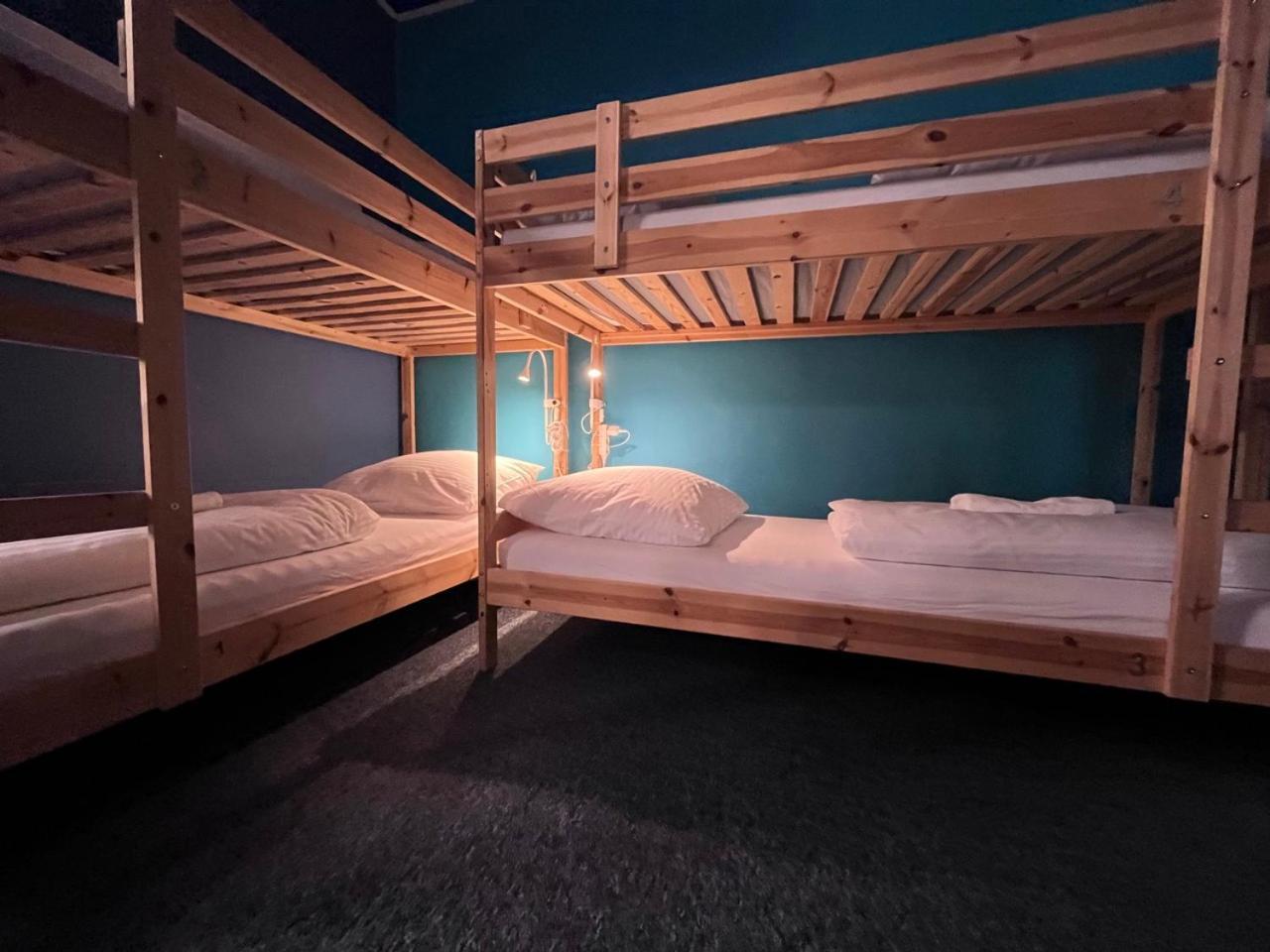 Girls Hostel Krasków Eksteriør bilde